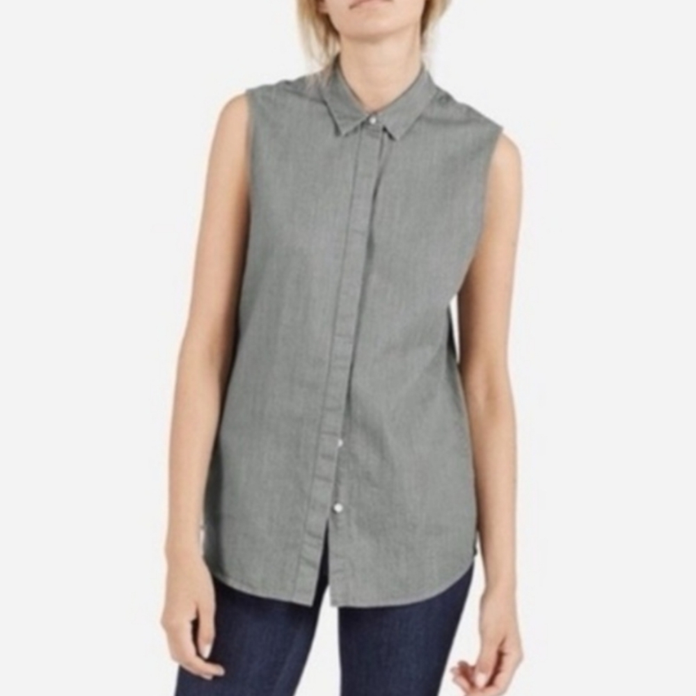 Everlane Poplin Sleeveless Gray Button Up Top